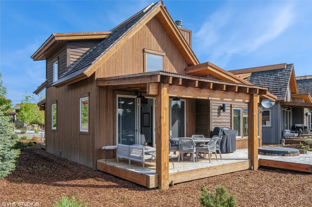 19 Haflinger Cottage Way Eureka MT 59917