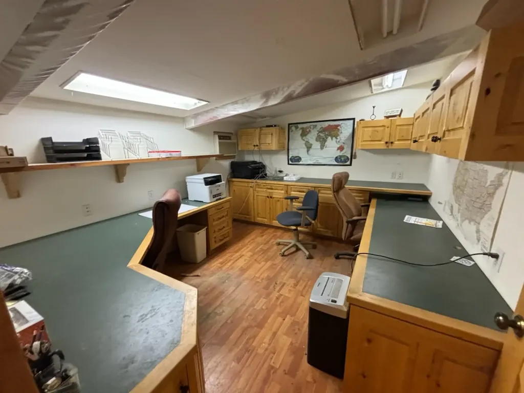 412 E Railroad Avenue N Manhattan MT 59741