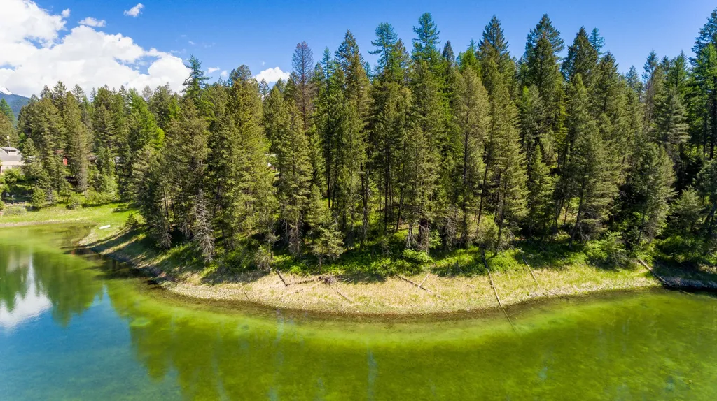 222/226 Many Lakes Drive Kalispell MT 59901