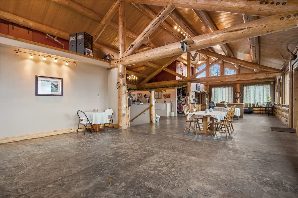 16995 Us Highway 2 Troy MT 59935