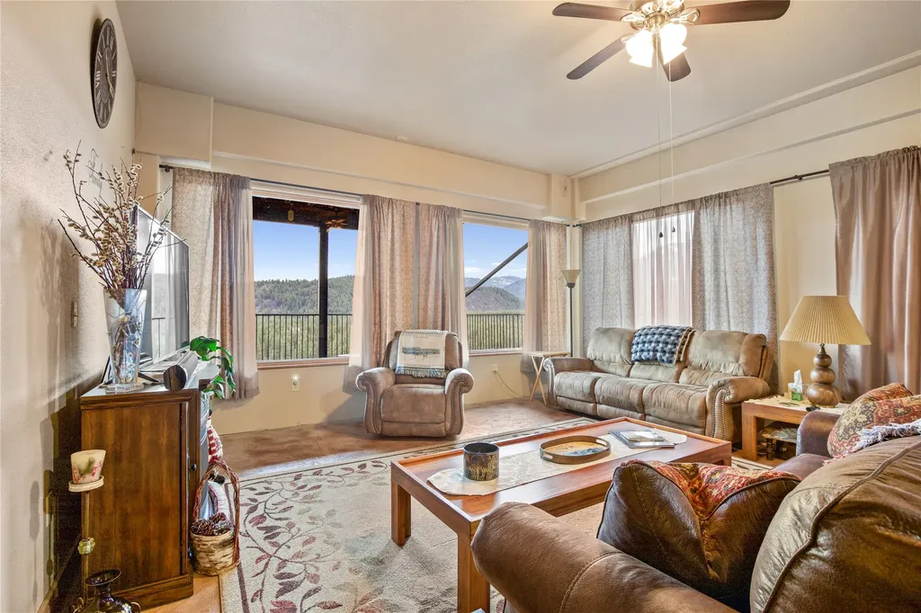 16995 Us Highway 2 Troy MT 59935