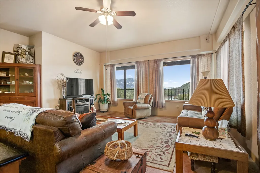 16995 Us Highway 2 Troy MT 59935