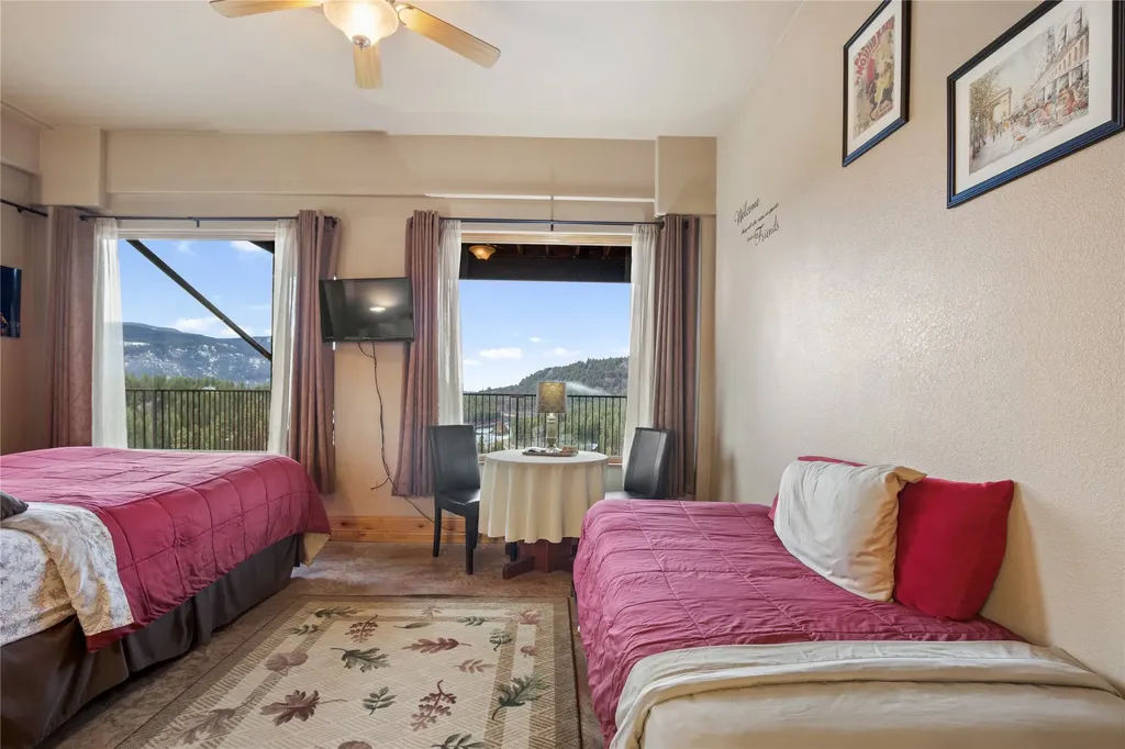 16995 Us Highway 2 Troy MT 59935