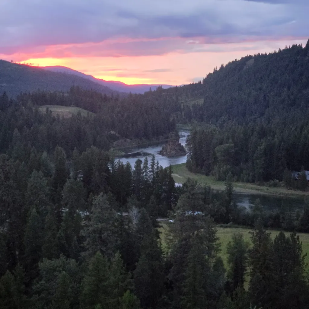 16995 Us Highway 2 Troy MT 59935