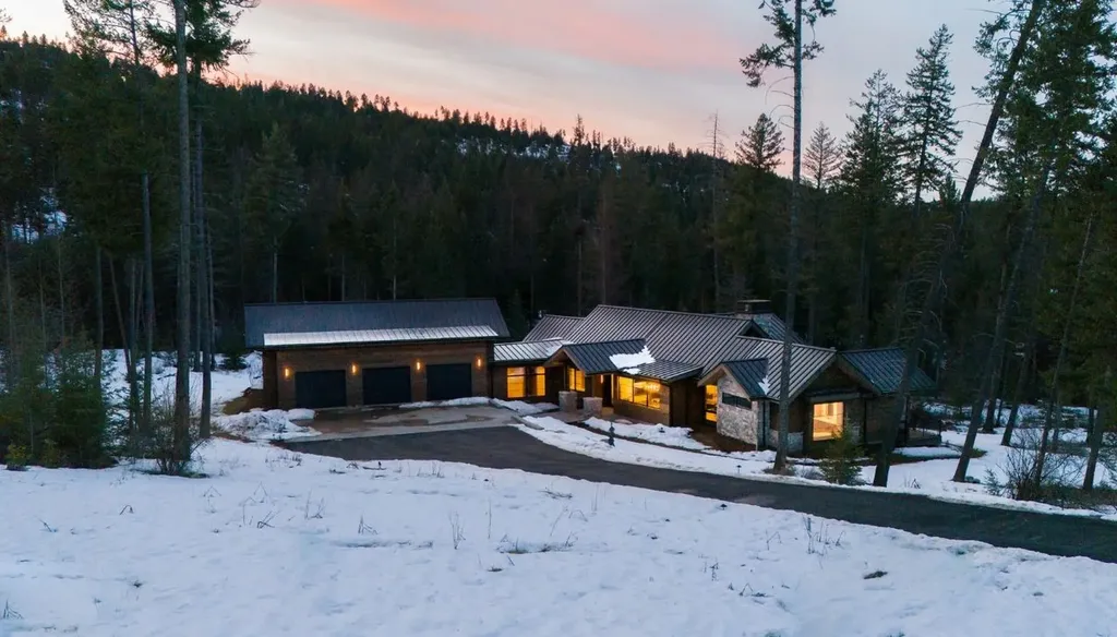 558 Bravehart Road Lakeside MT 59922