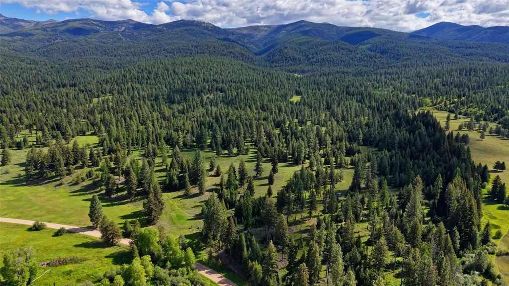 31200 Ninemile Road Huson MT 59846