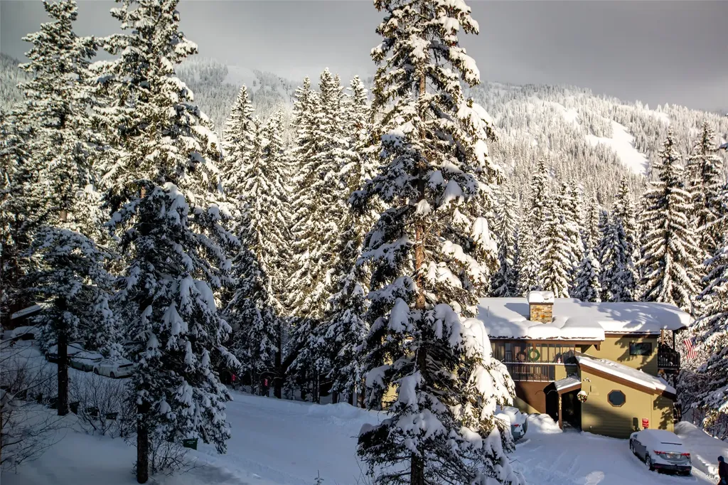 3820 Tamarack Avenue Whitefish MT 59937