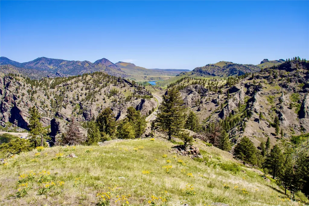Tbd Novak Creek Lane Cascade MT 59421