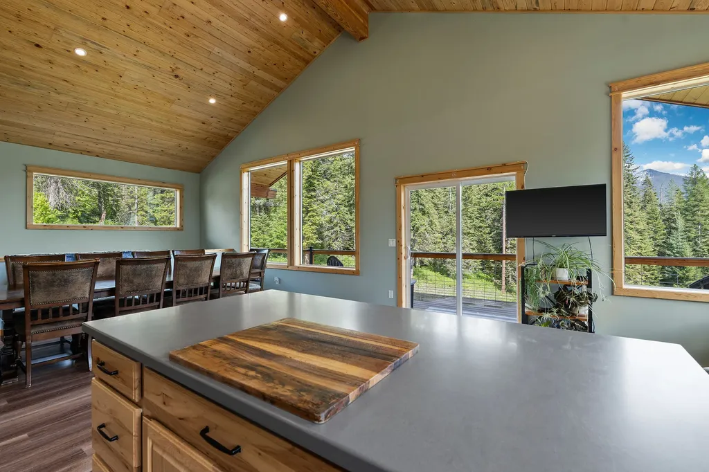4111 Foothill Road Kalispell MT 59901