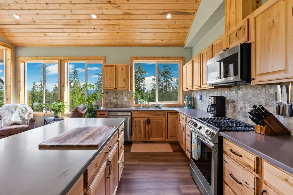 4111 Foothill Road Kalispell MT 59901