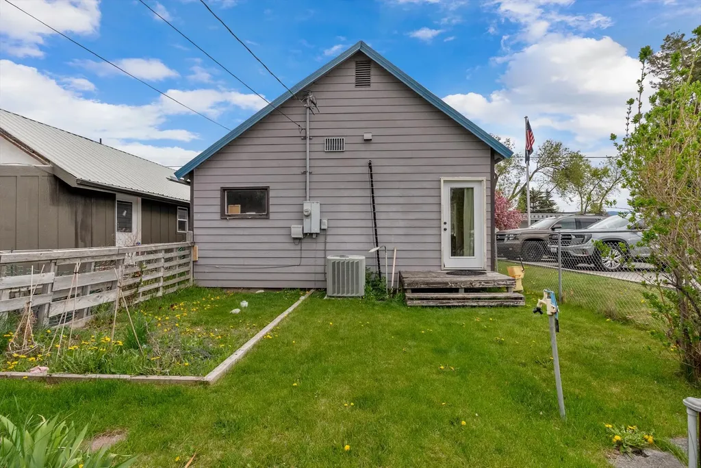1025 Main Street Corvallis MT 59828