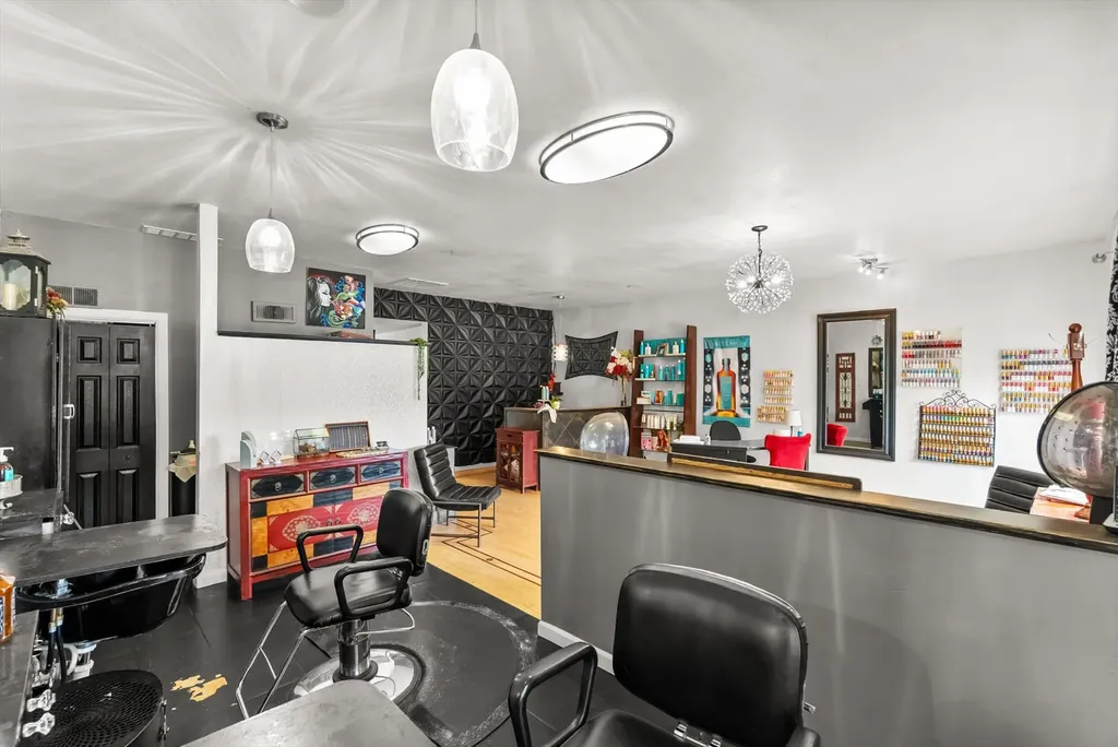 1025 Main Street Corvallis MT 59828