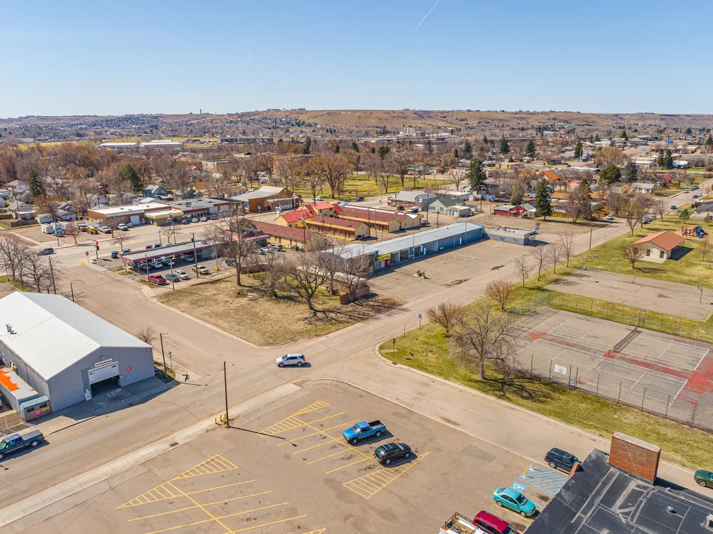 720 1st Avenue NW Great Falls MT 59404