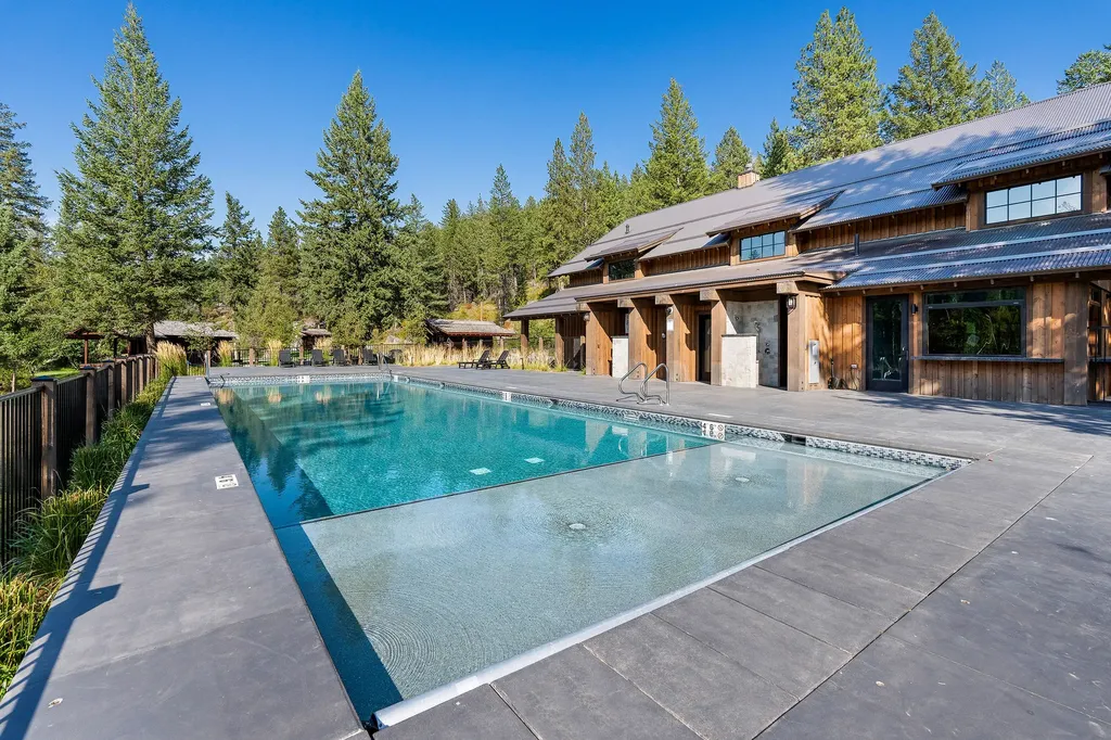 62 Trails End Court Bigfork MT 59911