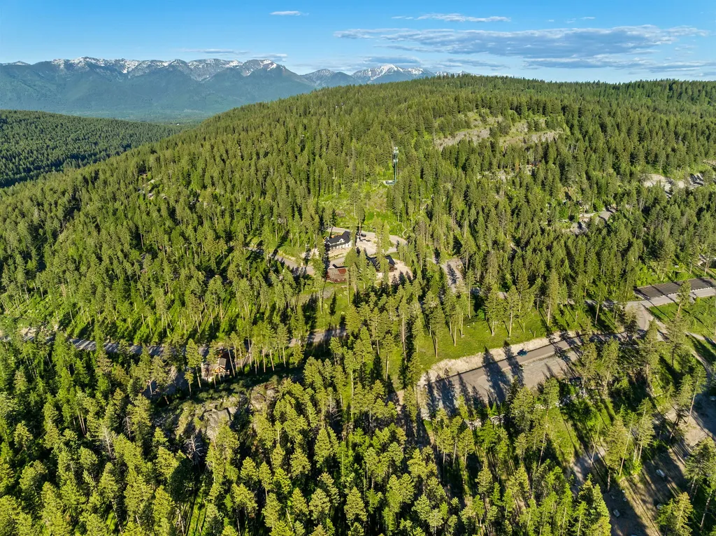 62 Trails End Court Bigfork MT 59911