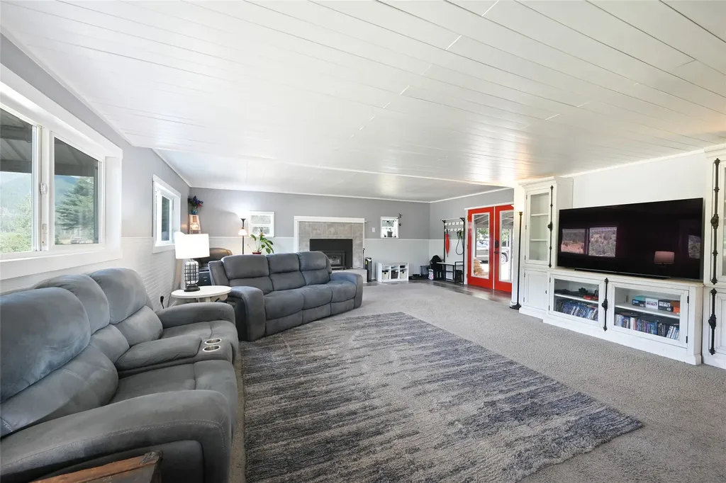 608 Noxon Avenue Noxon MT 59853