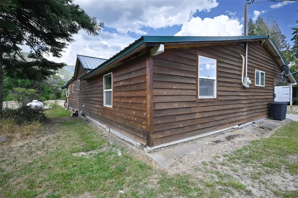 608 Noxon Avenue Noxon MT 59853