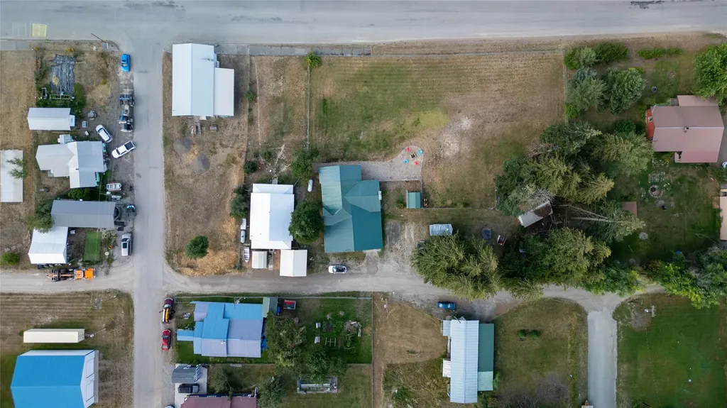 608 Noxon Avenue Noxon MT 59853