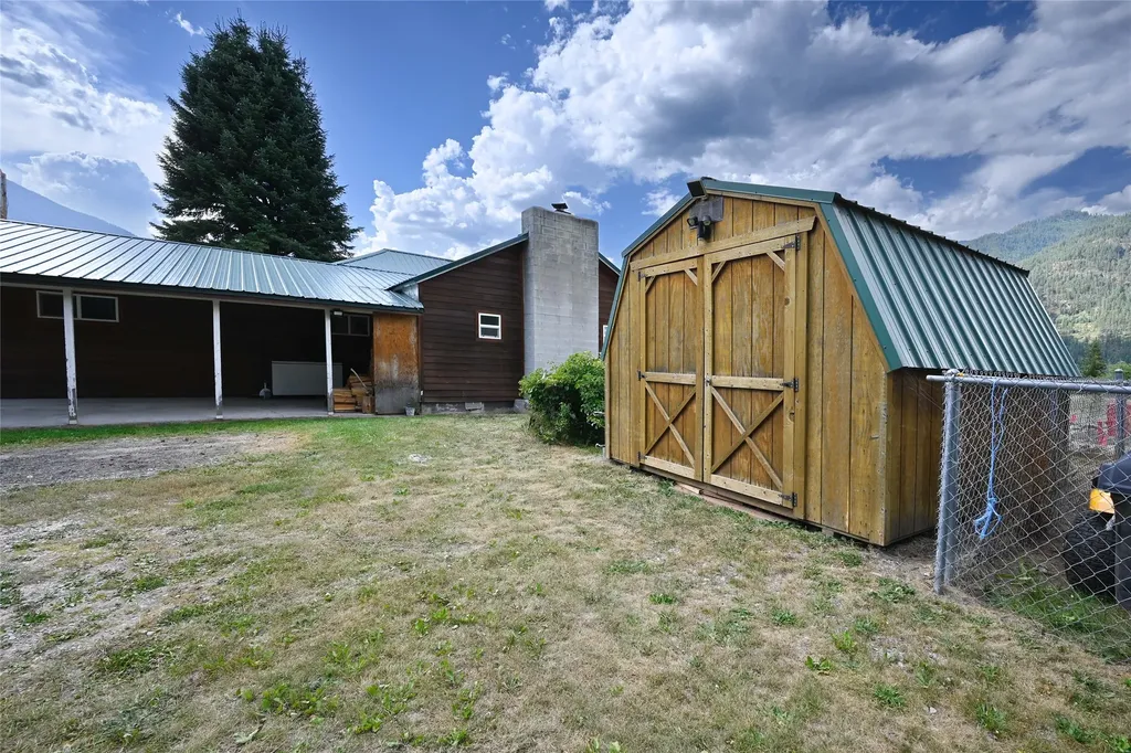 608 Noxon Avenue Noxon MT 59853