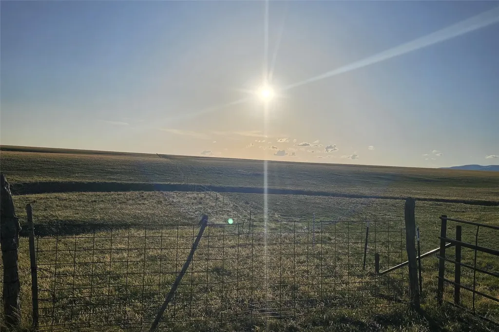 Nhn Red Hill Road Ryegate MT 59074