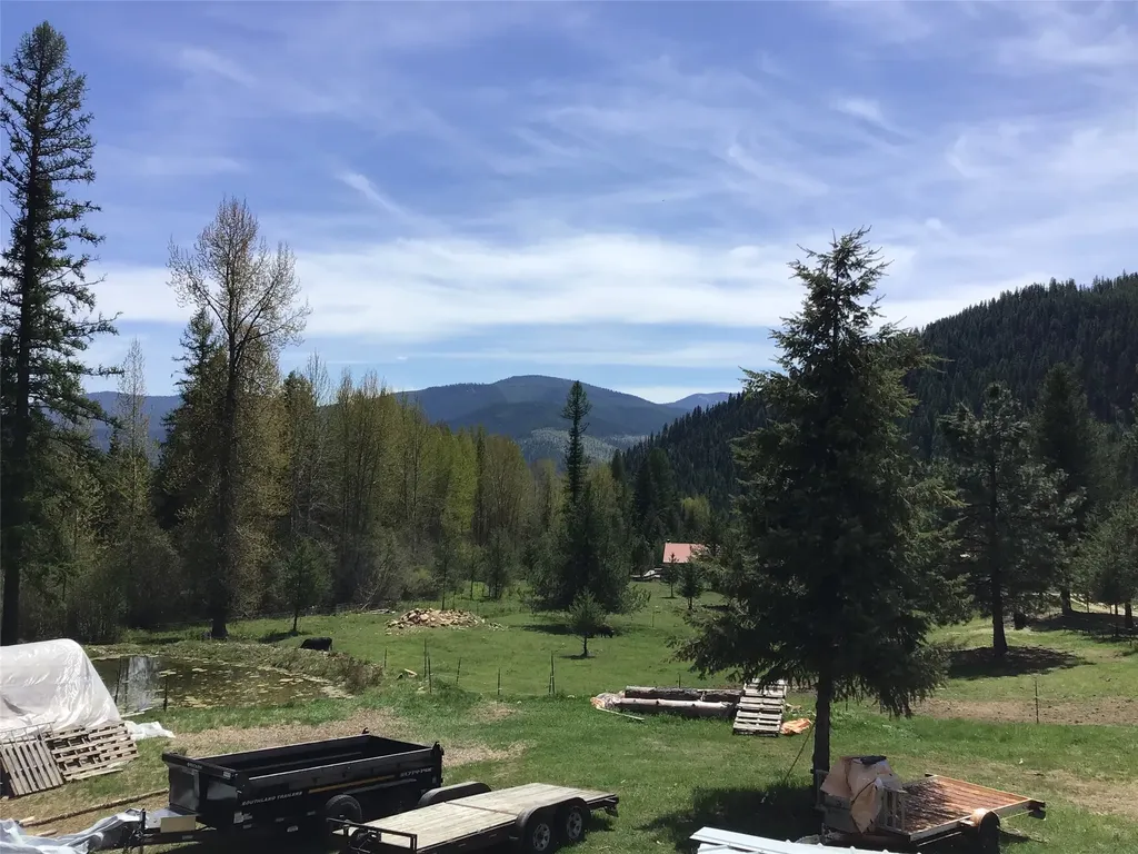 360 Valley Drive De Borgia MT 59830