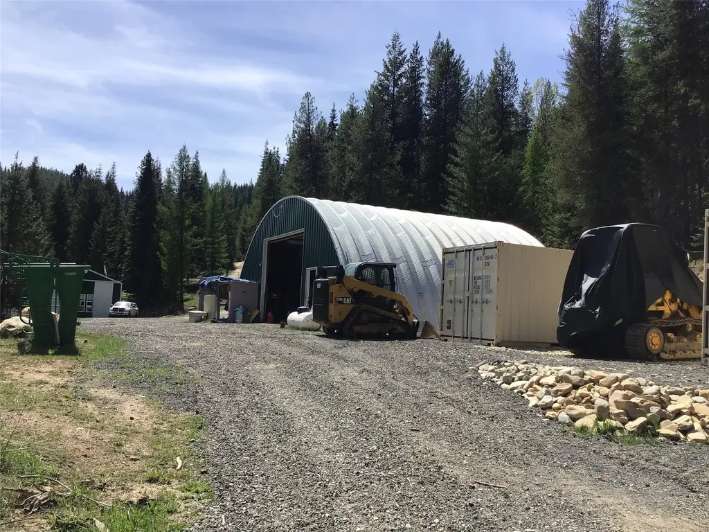 360 Valley Drive De Borgia MT 59830
