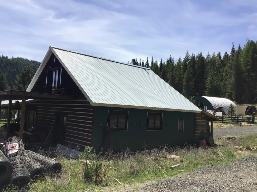 360 Valley Drive De Borgia MT 59830
