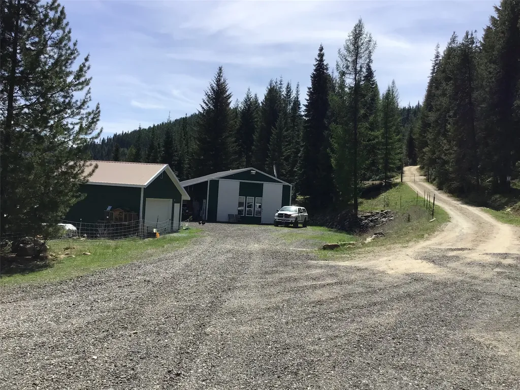 360 Valley Drive De Borgia MT 59830