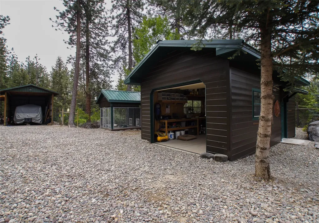 6961 Mount Highway 200 Plains MT 59859