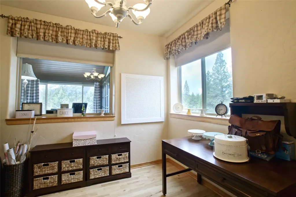 6961 Mount Highway 200 Plains MT 59859