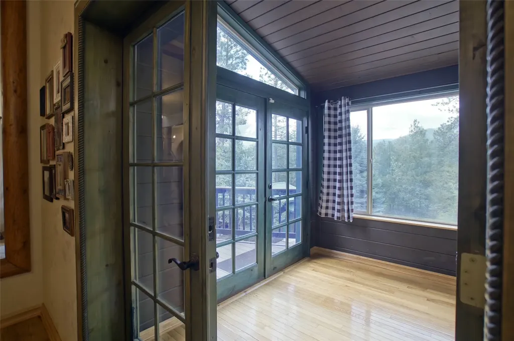 6961 Mount Highway 200 Plains MT 59859