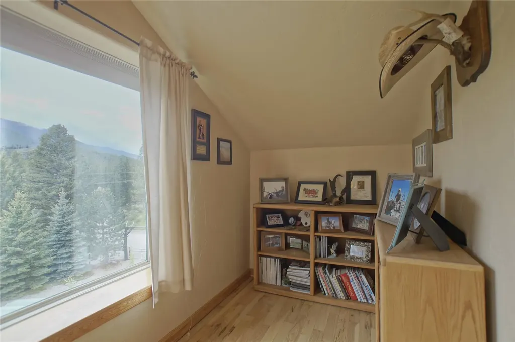 6961 Mount Highway 200 Plains MT 59859