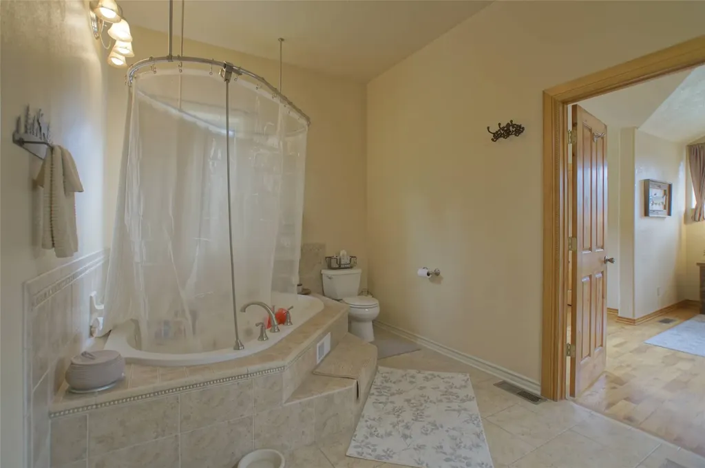 6961 Mount Highway 200 Plains MT 59859