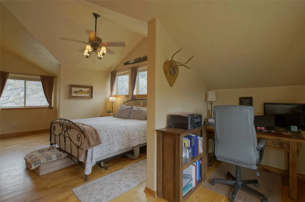6961 Mount Highway 200 Plains MT 59859