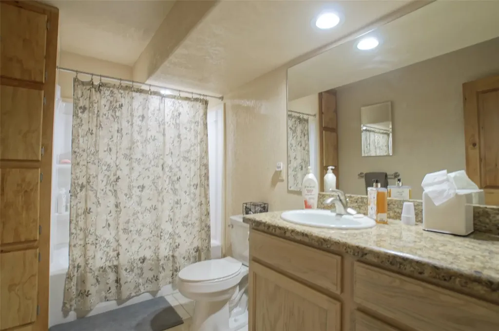 6961 Mount Highway 200 Plains MT 59859