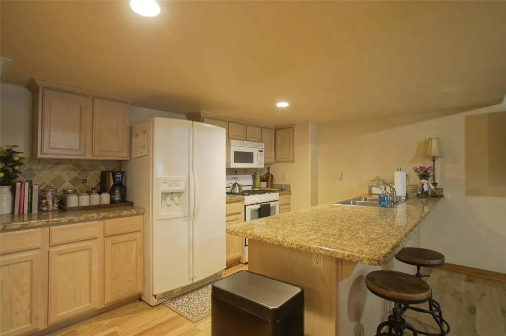 6961 Mount Highway 200 Plains MT 59859