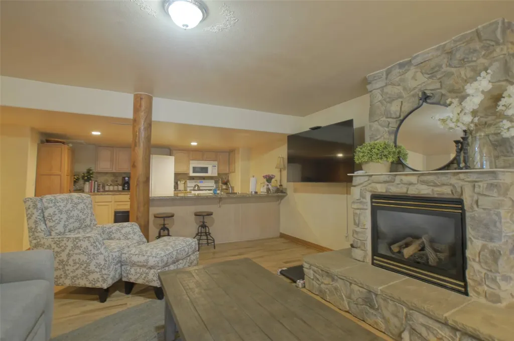 6961 Mount Highway 200 Plains MT 59859
