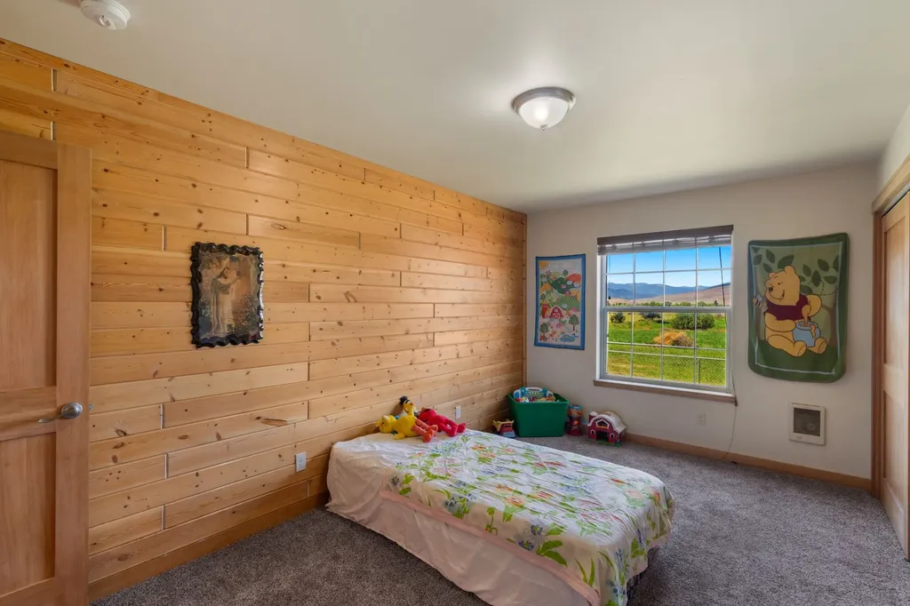 61253 Watson Road St Ignatius MT 59865