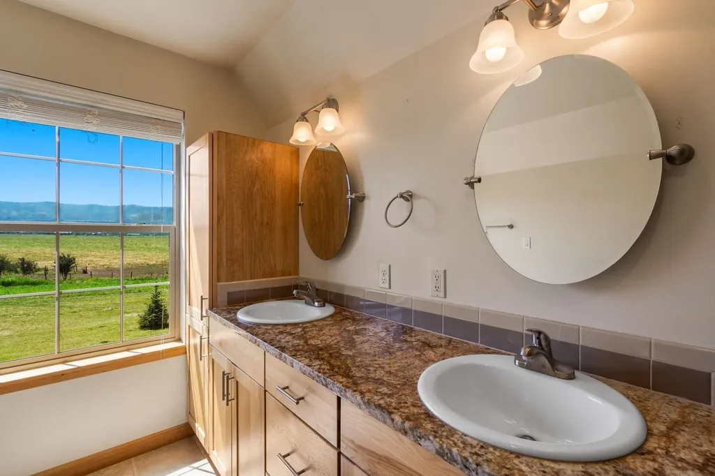 61253 Watson Road St Ignatius MT 59865