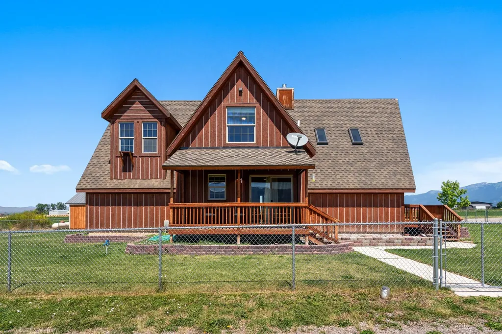 61253 Watson Road St Ignatius MT 59865