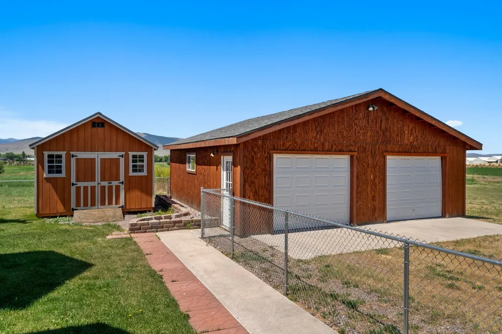 61253 Watson Road St Ignatius MT 59865