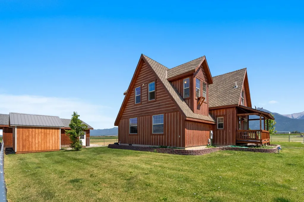 61253 Watson Road St Ignatius MT 59865