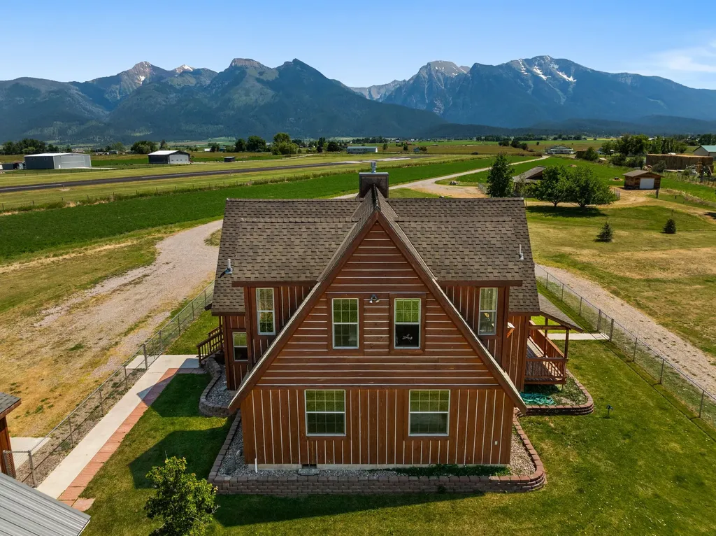 61253 Watson Road St Ignatius MT 59865