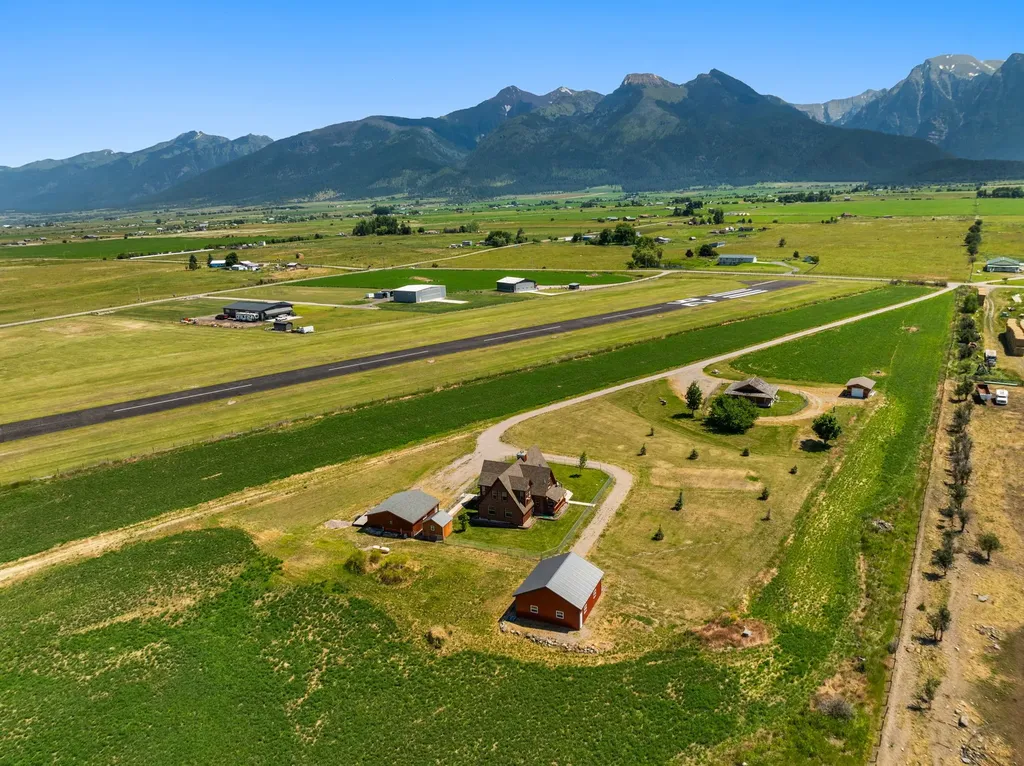 61253 Watson Road St Ignatius MT 59865