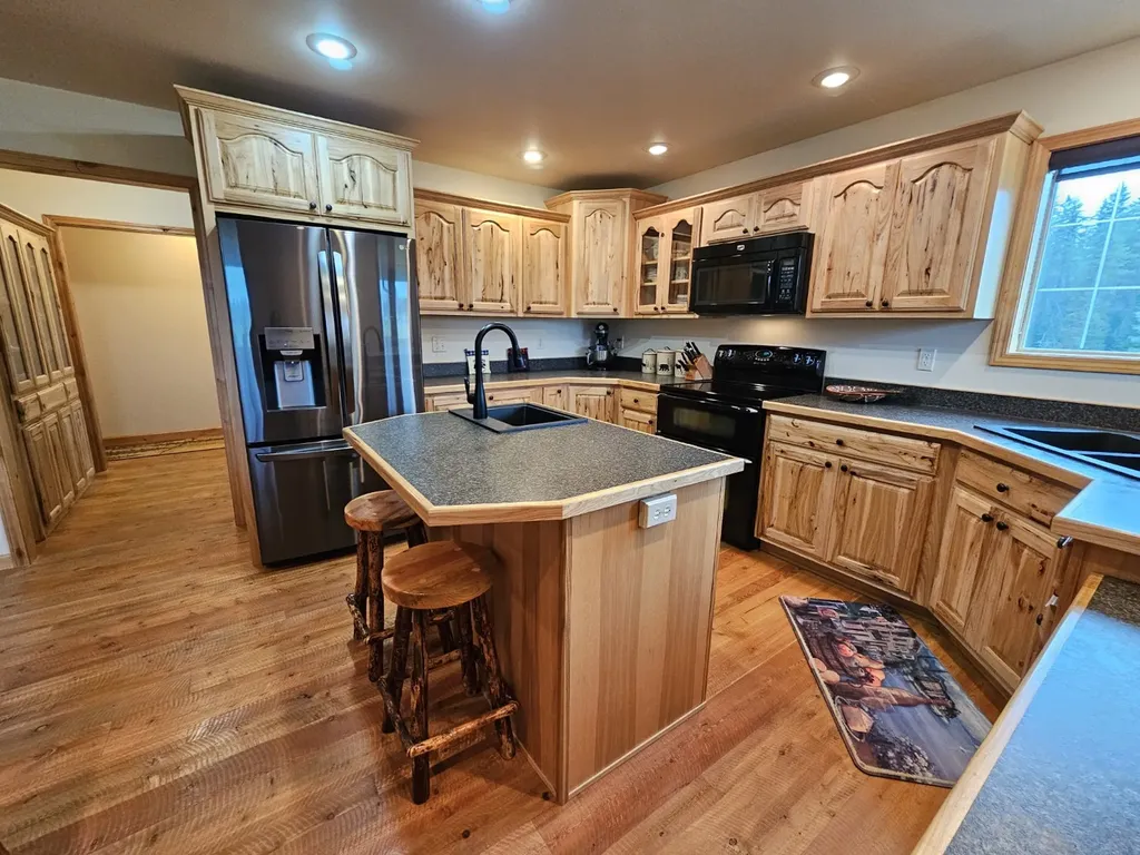 5 Fernwood Way Trout Creek MT 59874