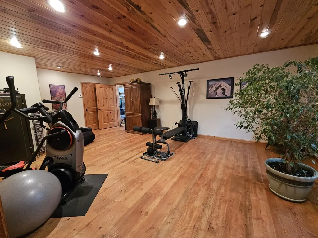 5 Fernwood Way Trout Creek MT 59874