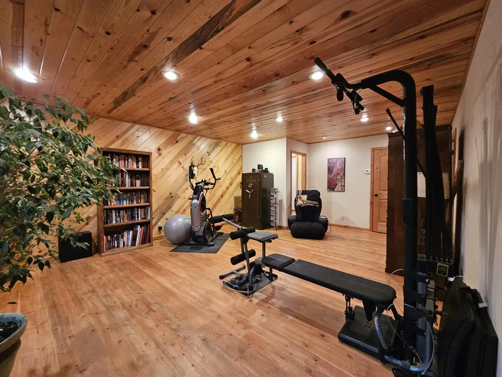 5 Fernwood Way Trout Creek MT 59874