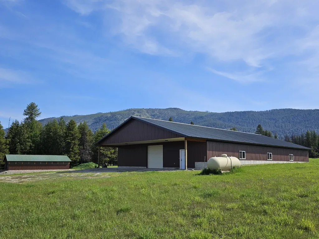 5 Fernwood Way Trout Creek MT 59874