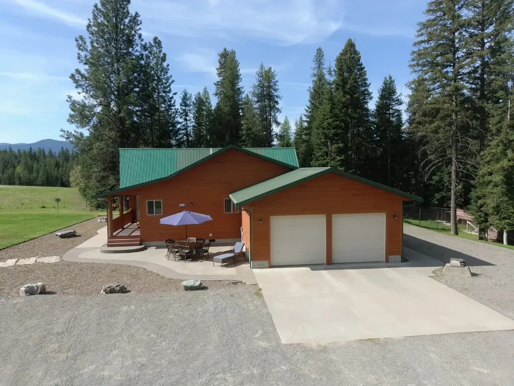 5 Fernwood Way Trout Creek MT 59874