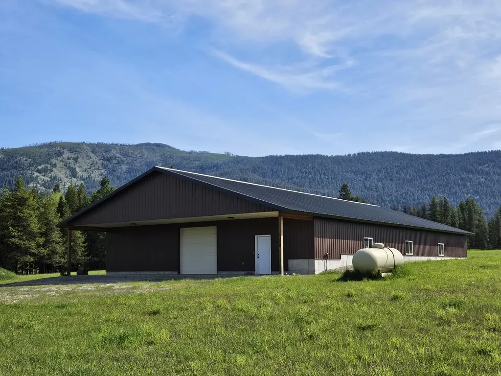 5 Fernwood Way Trout Creek MT 59874